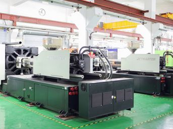 Цех за леене под налягане на пластмаса